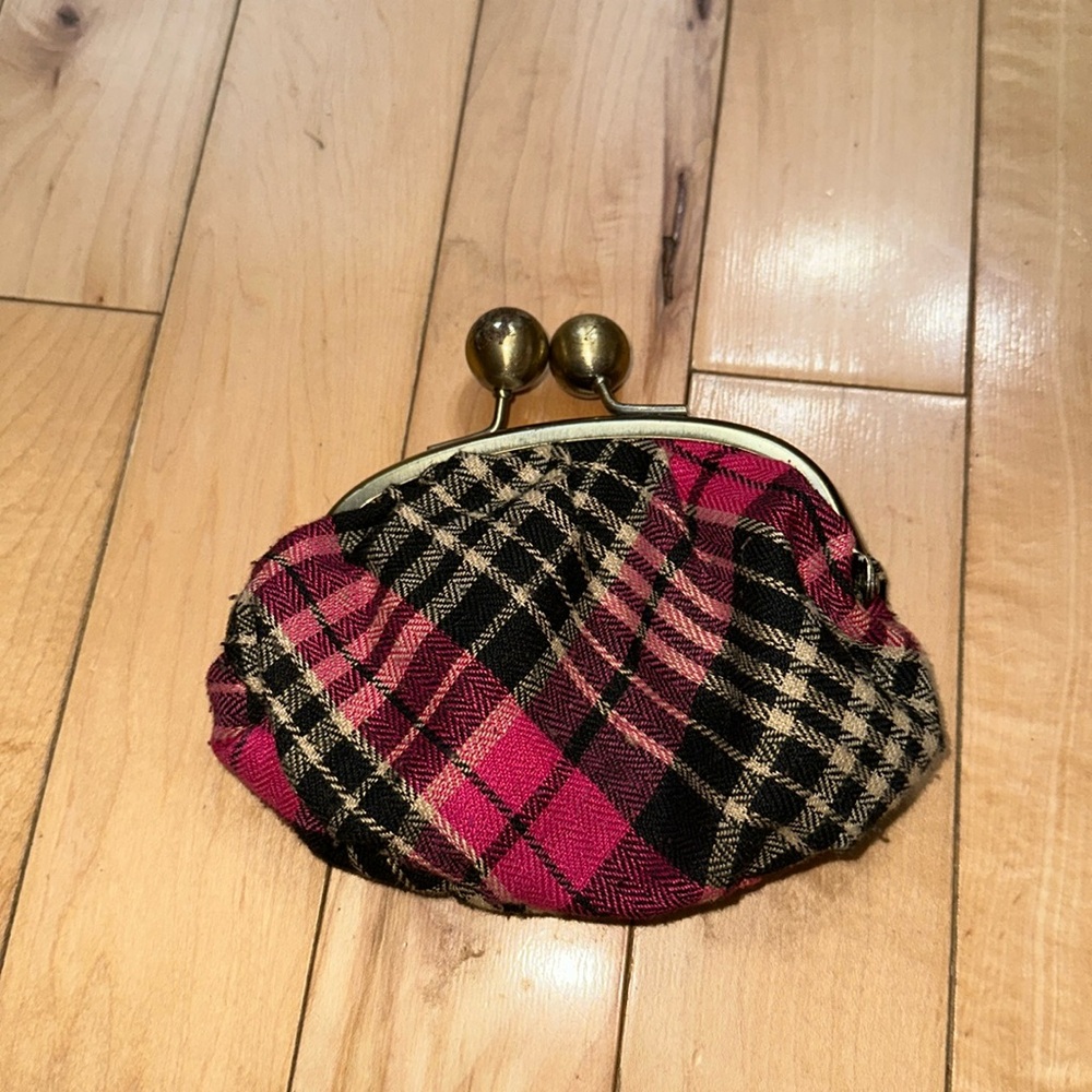 Atmosphere Plaid Kisslock Wallet